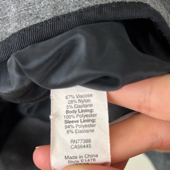 J. Crew Factory Tipped Knit Stretch Two Button Gray Blazer Jacket Womens Size 8 - Picture 4 of 7